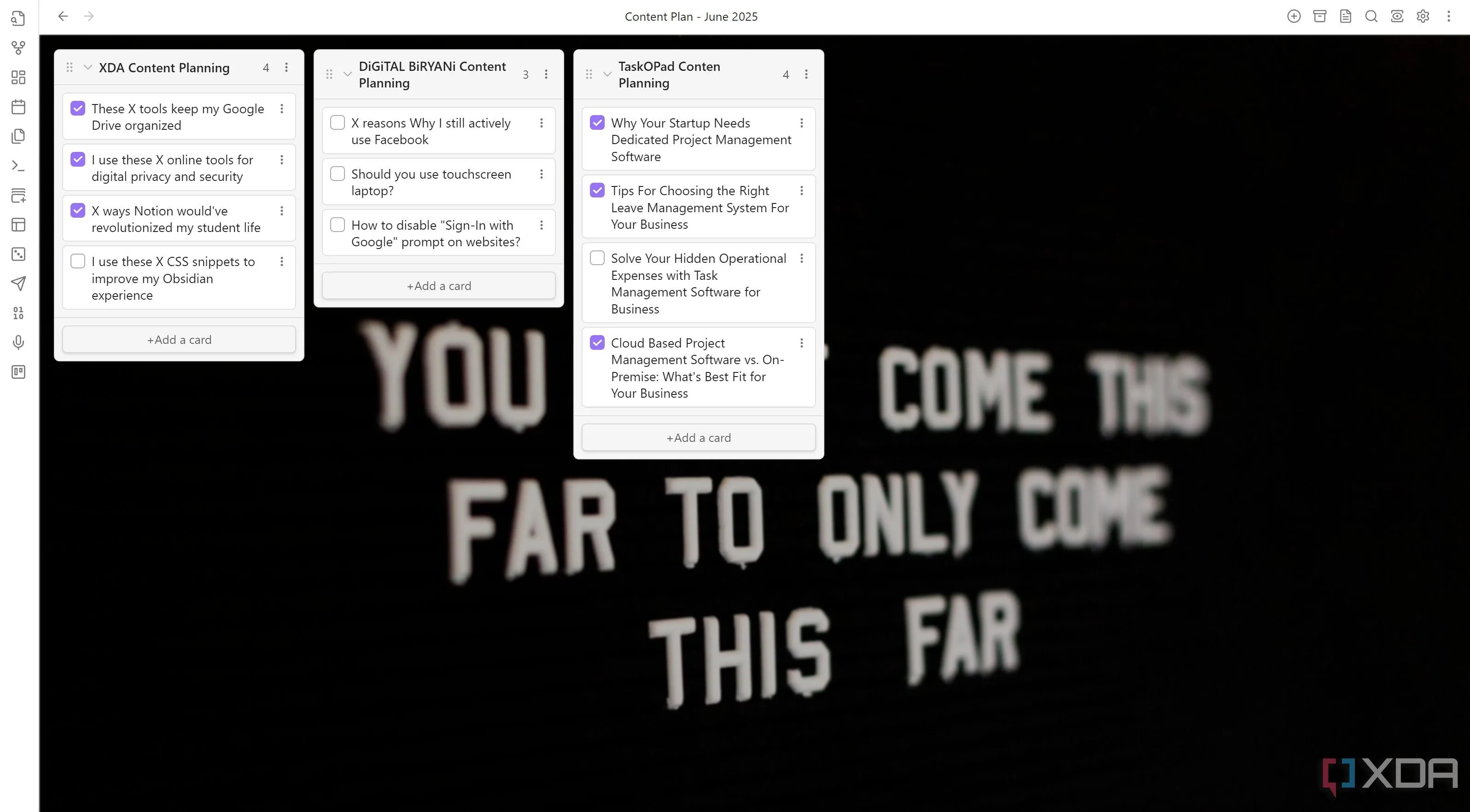 Bảng Kanban trong Obsidian với hình nền tùy chỉnh được áp dụng bằng CSS snippet, thể hiện sự cá nhân hóa và làm sinh động giao diện quản lý tác vụ.