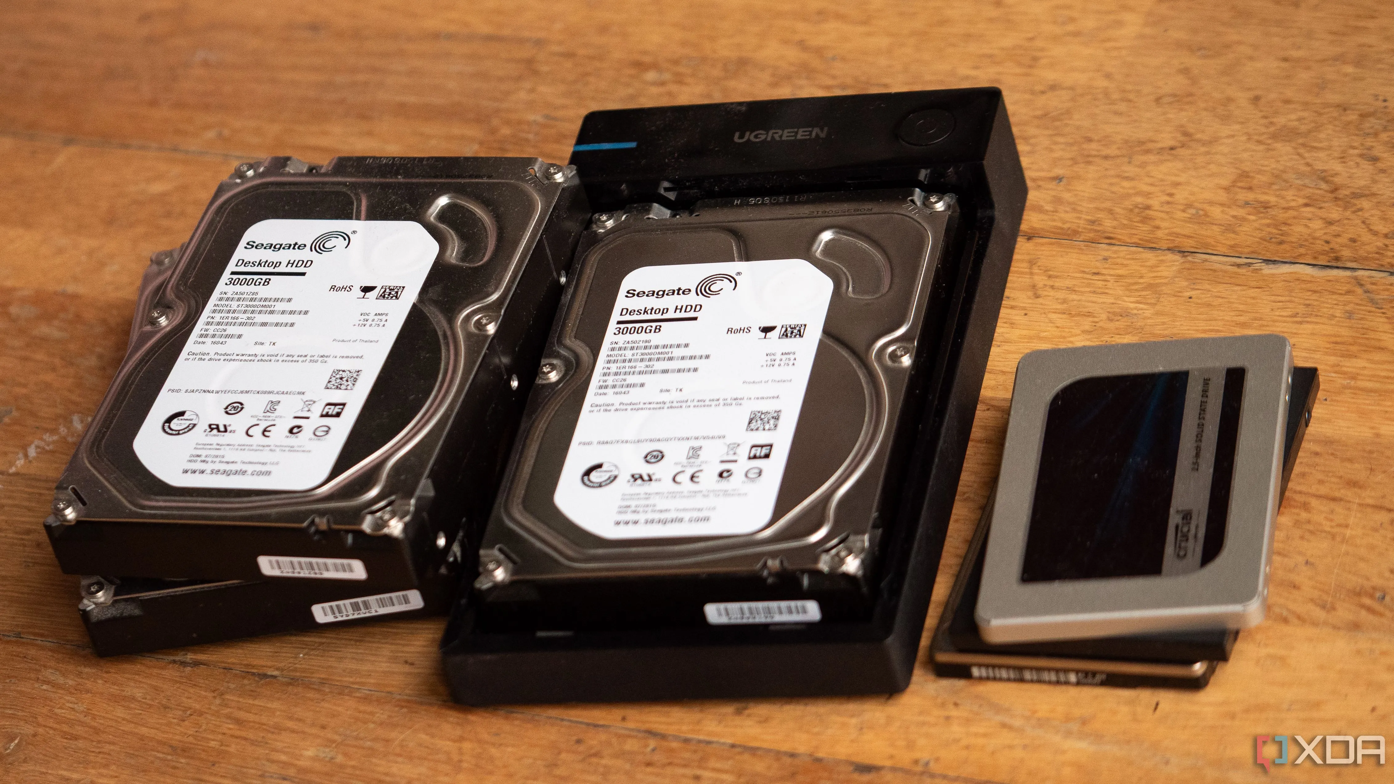 Box ổ cứng Ugreen USB 3.0 hỗ trợ HDD SSD 2.5 và 3.5 inch, tiện lợi cho việc truy cập dữ liệu