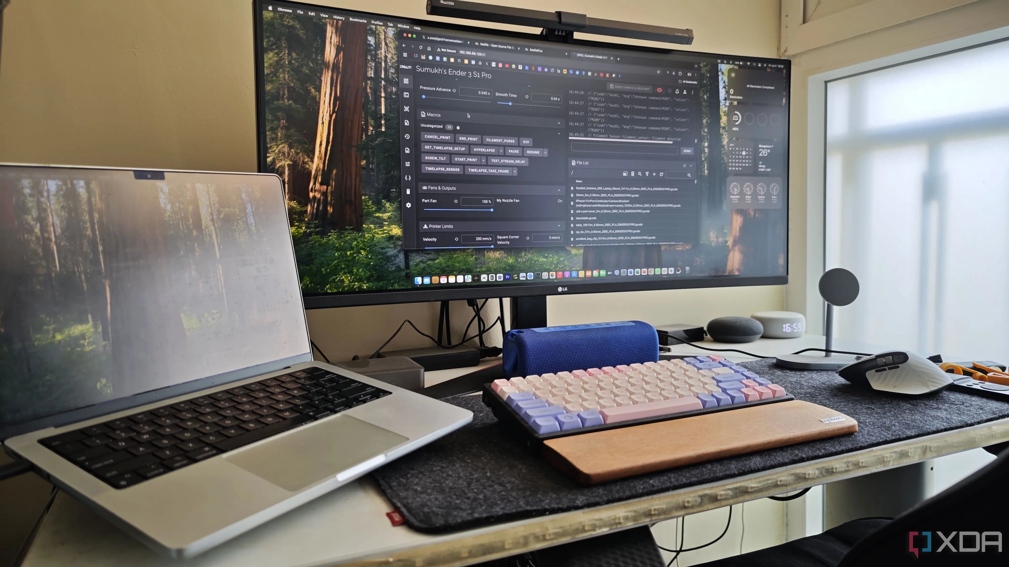 Chân đế laptop in 3D màu đen nâng cao màn hình, đặt cạnh màn hình phụ