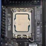 CPU Intel Core Ultra 9 285K trên bo mạch chủ