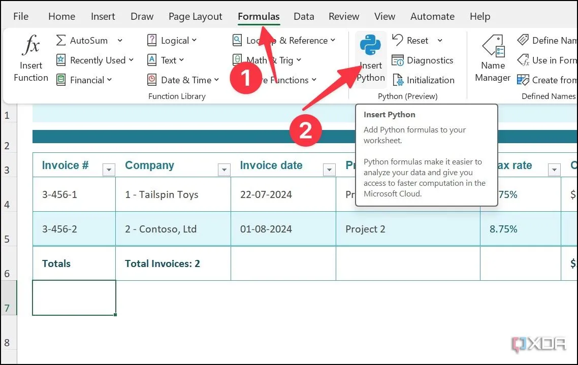 Giao diện Excel với tùy chọn Insert Python trong thẻ Formulas