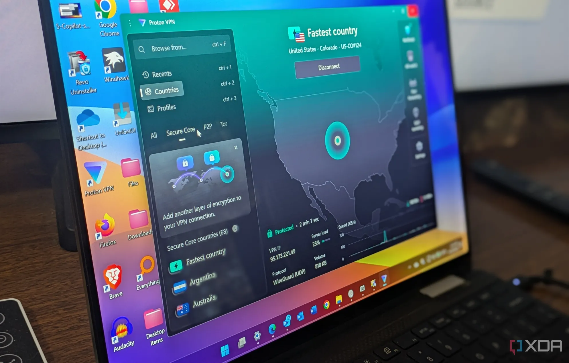 Giao diện phần mềm Proton VPN đang chạy trên laptop Windows, biểu tượng cho kết nối VPN an toàn