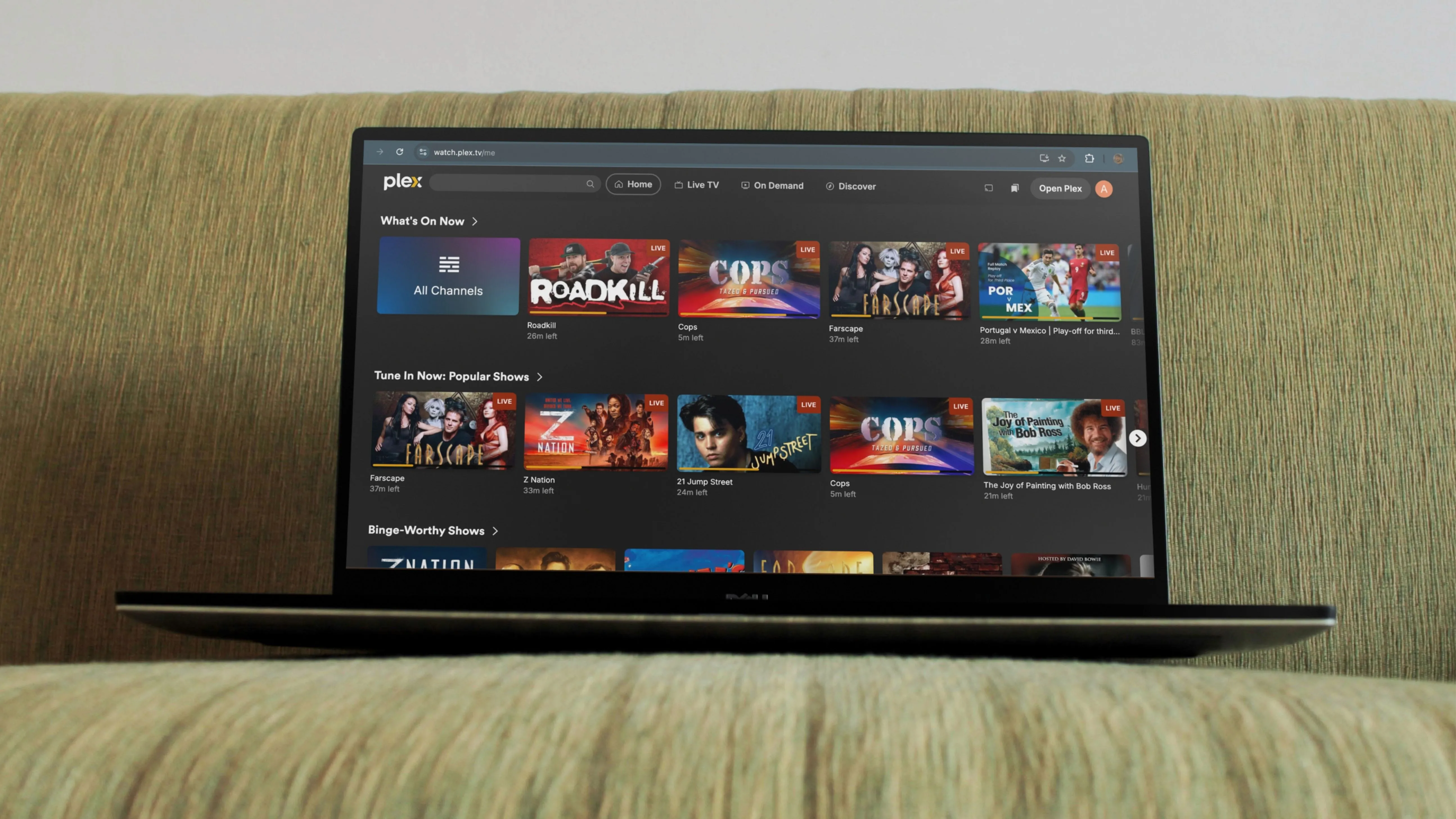 Giao diện Plex Media Server trên máy tính Windows với các tệp tin media