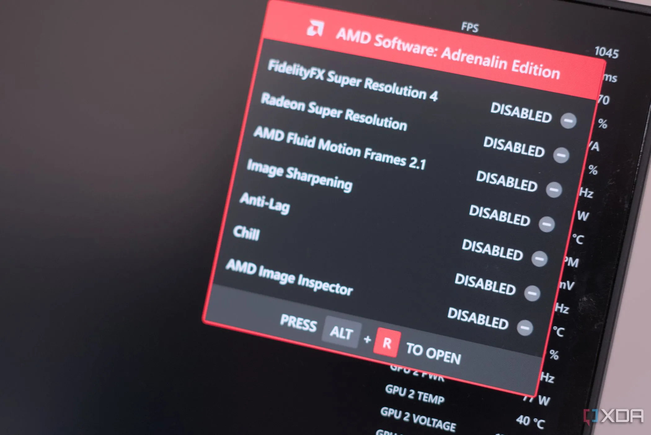 Giao diện pop-up của AMD Radeon Software hiển thị FSR 4 được bật