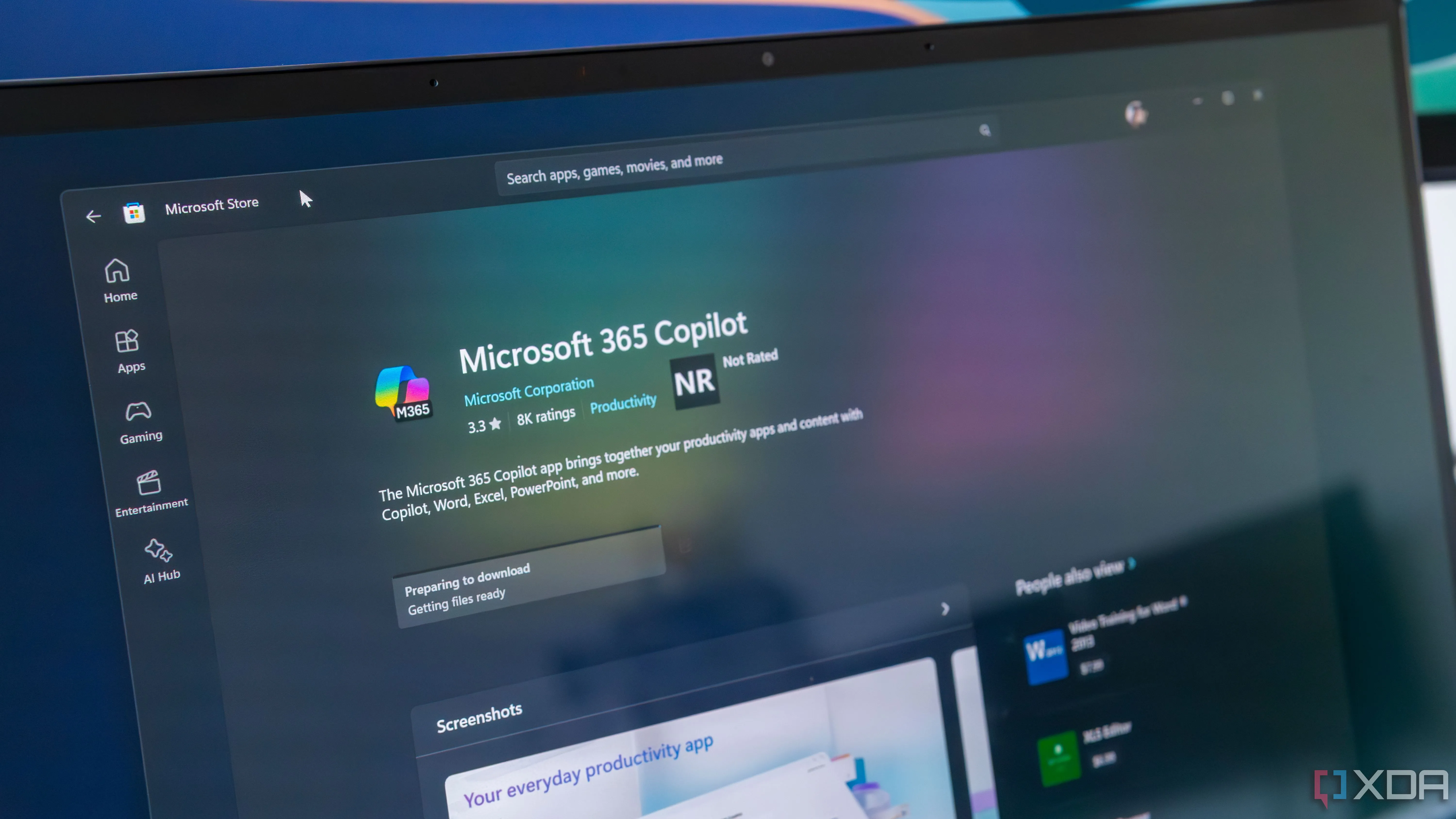 Giao diện ứng dụng Microsoft Copilot trên cửa hàng Microsoft Store, thể hiện sự tích hợp AI vào Windows 11