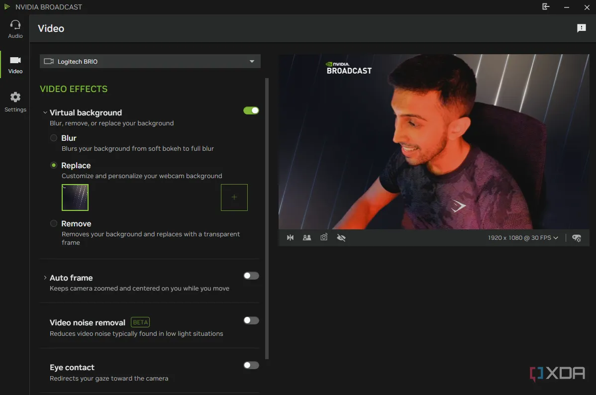 Hình ảnh minh họa tính năng xóa phông nền bằng AI của Nvidia Broadcast