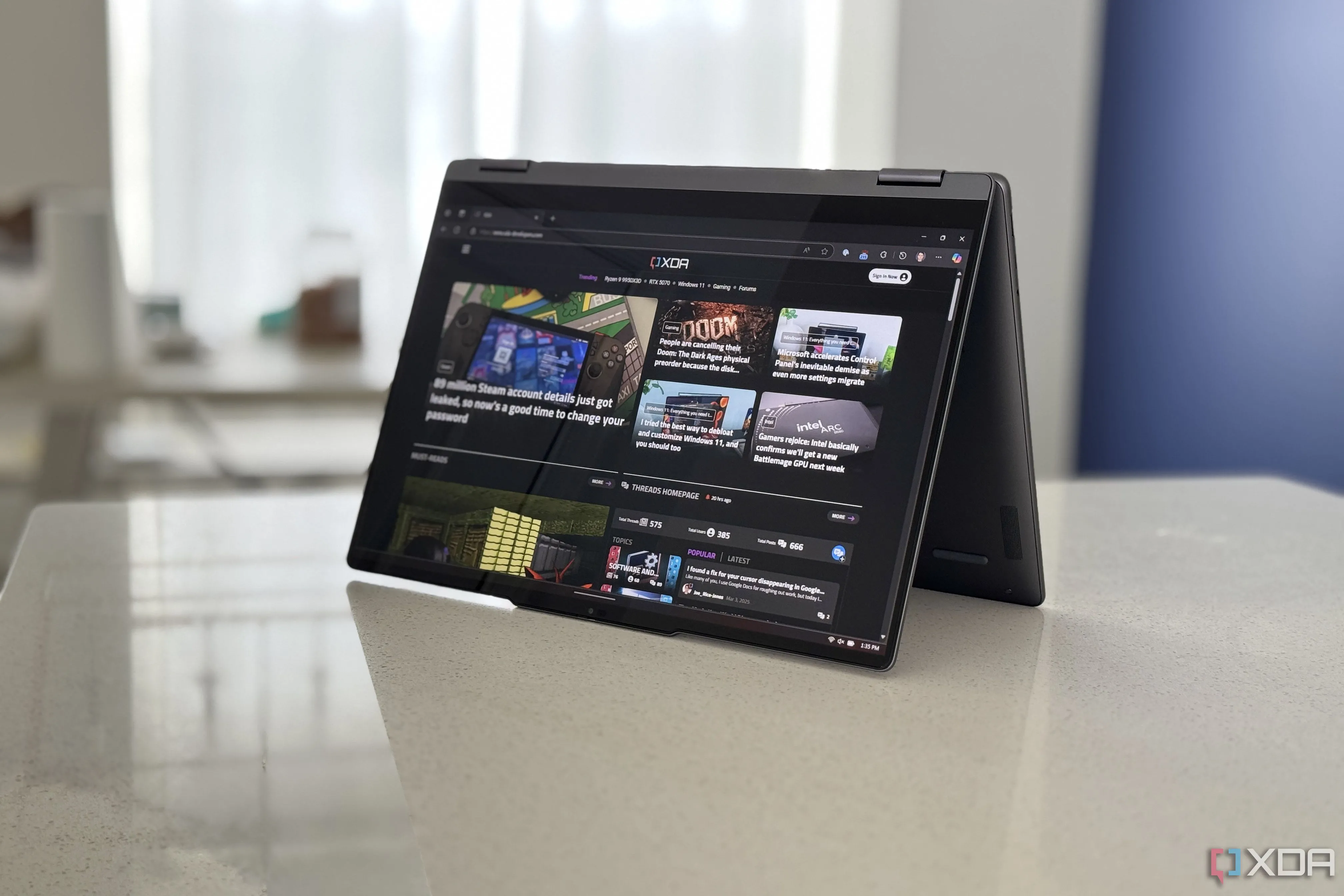 Laptop Lenovo Yoga 7i 2-in-1 16 inch (2025) màu Luna Grey