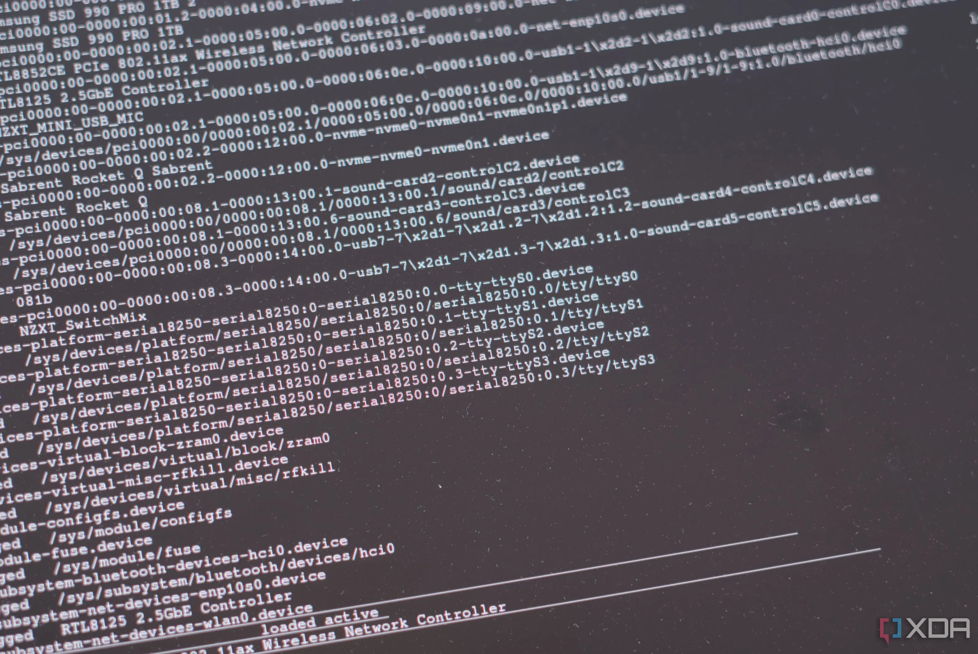 Lệnh systemctl trong Systemd giúp quản lý và hiển thị danh sách tất cả các dịch vụ đang chạy trên Linux