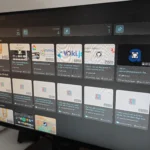 Màn hình máy tính hiển thị giao diện ứng dụng Linkwarden, một dịch vụ self-hosted dùng để lưu trữ và quản lý các liên kết