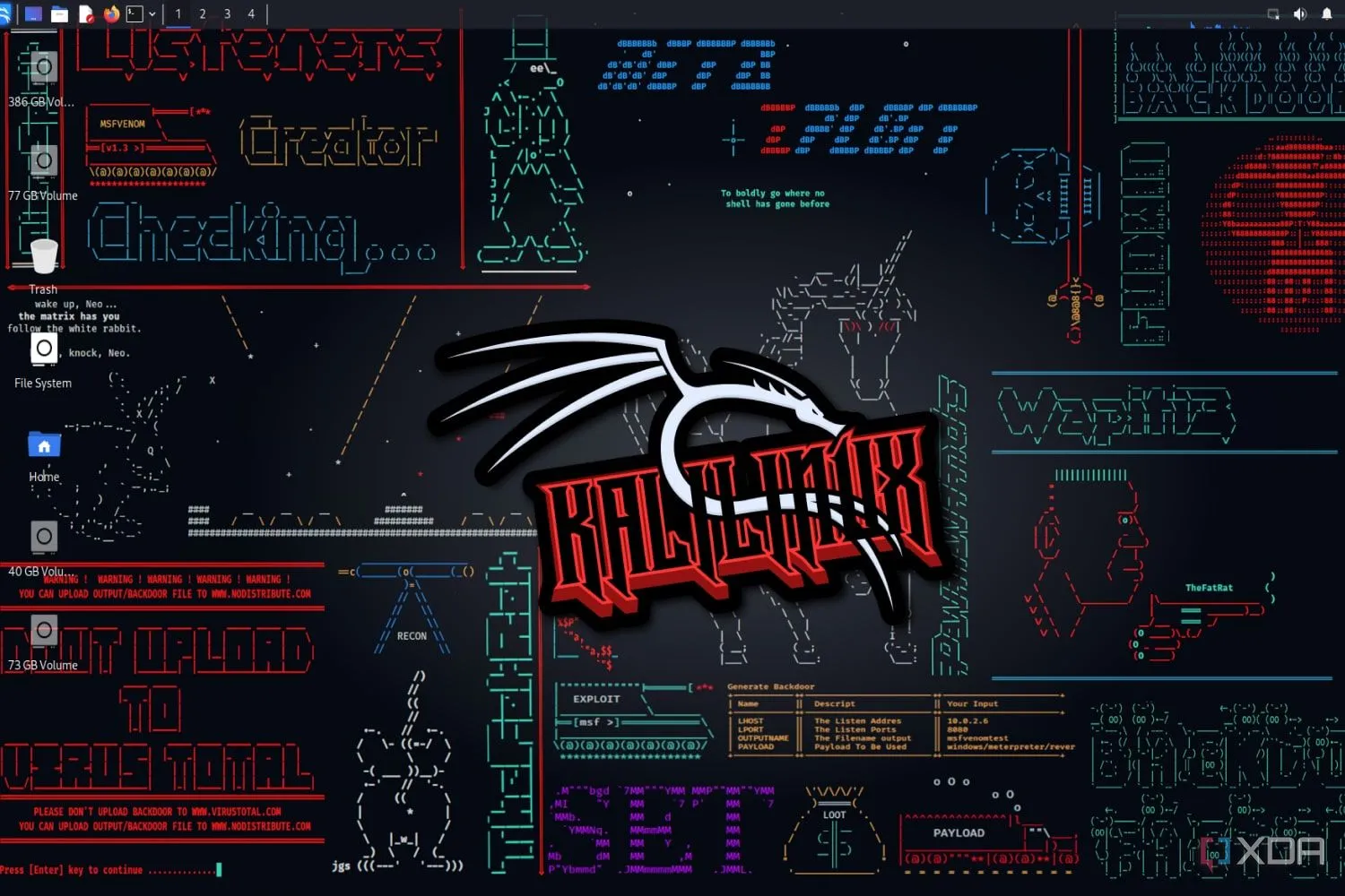 Màn hình nền của bản phân phối Kali Linux với giao diện Debian quen thuộc, hiển thị các công cụ kiểm thử bảo mật và menu ứng dụng.