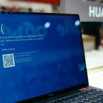 Màn hình xanh chết chóc (BSOD) trên Windows XP, biểu tượng của lỗi hệ thống