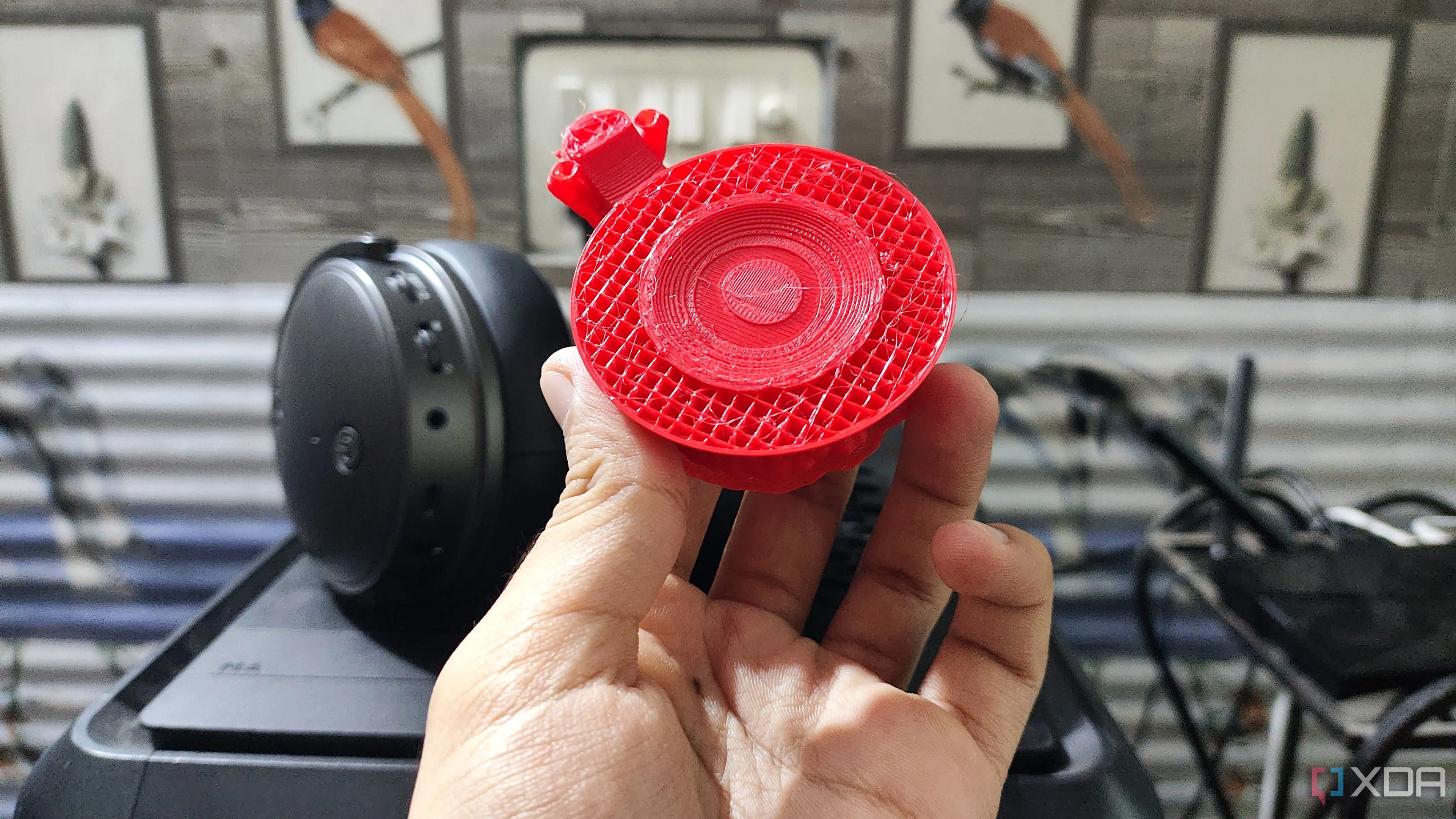Mô hình in 3D bị lỗi, minh họa vấn đề khi thay sợi filament trên Elegoo Centauri Carbon