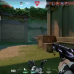 Một cảnh trong trò chơi Valorant đang chạy trên máy tính, minh họa môi trường game cạnh tranh nơi độ trễ rất quan trọng.