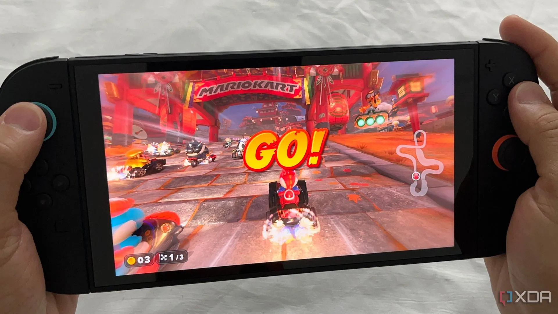 Người chơi trải nghiệm game Mario Kart World trực tuyến trên máy Nintendo Switch 2, thể hiện đồ họa và hiệu năng vượt trội