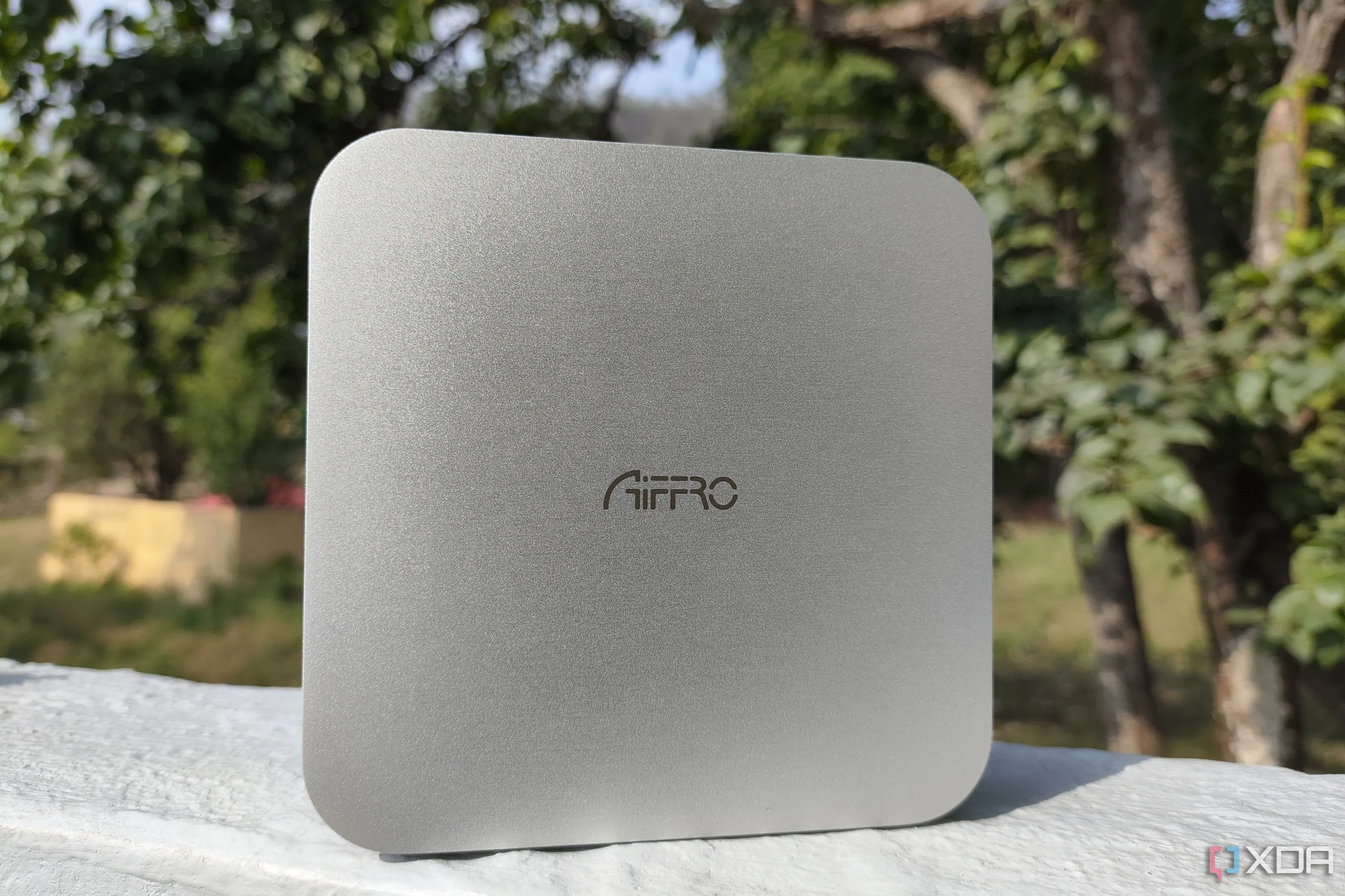 Thiết bị lưu trữ mạng (NAS) Aiffro K100, minh họa khả năng mở rộng của Mini-PC trong home lab
